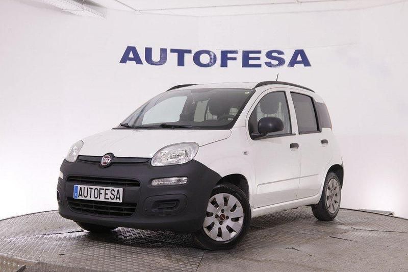 Usado Fiat Panda 70 CV (51 kW) 2021 Blanco Utilitario