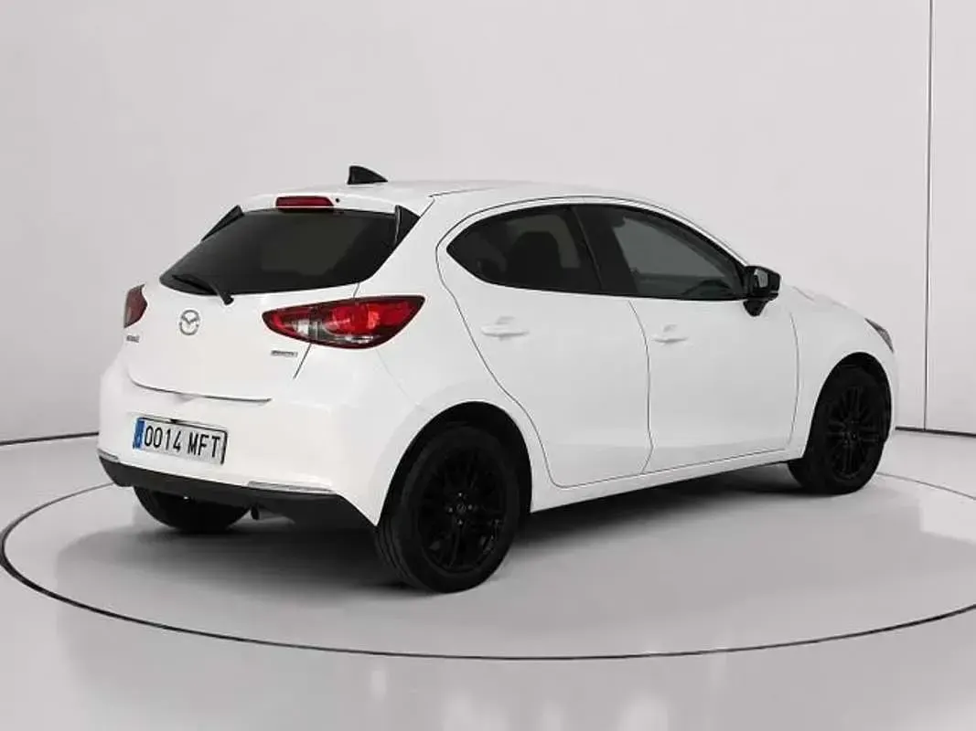 Usado Mazda 2 Homura-Line 90 CV (66 kW) 2023 Blanco Utilitario