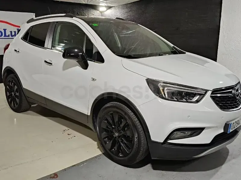 Usado Opel Mokka X Color Edition 136 CV (100 kW) 2018 Blanco SUV