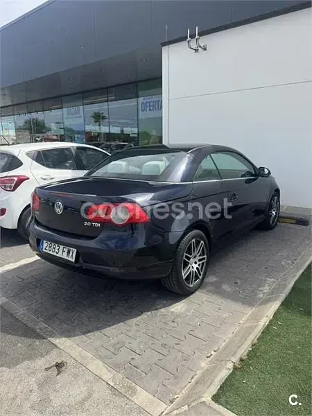 Usado VW Eos Individual 140 CV (102 kW) 2007 Azul Descapotable