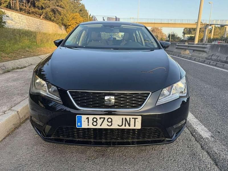 Usado Seat Leon 110 CV (80 kW) 2016 Negro Utilitario