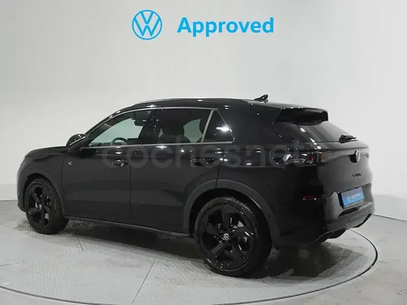 Usado VW T-Roc Edition 150 CV (110 kW) 2025 Negro SUV