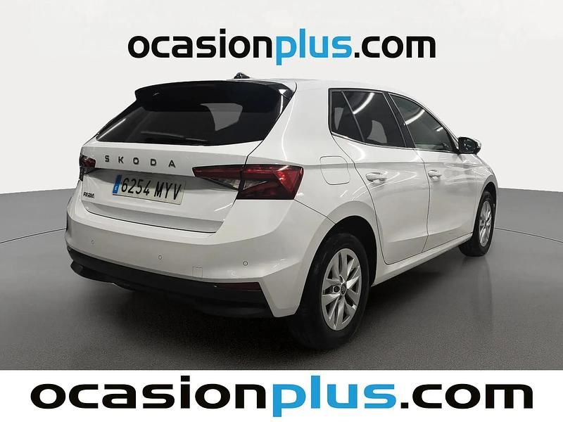 Usado Skoda Fabia Selection 95 HP (69 kW) 2025 Branco Sedan