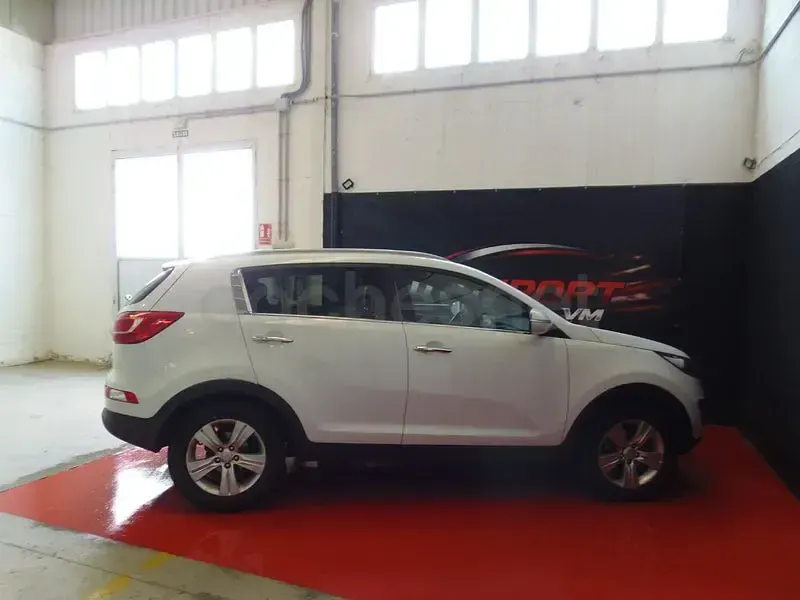 Usado Kia Sportage 115 CV (84 kW) 2013 Blanco SUV
