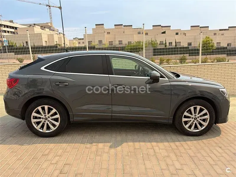 Usado Audi Q3 Sportback Advanced Plus 150 CV (110 kW) 2023 Gris / plata SUV