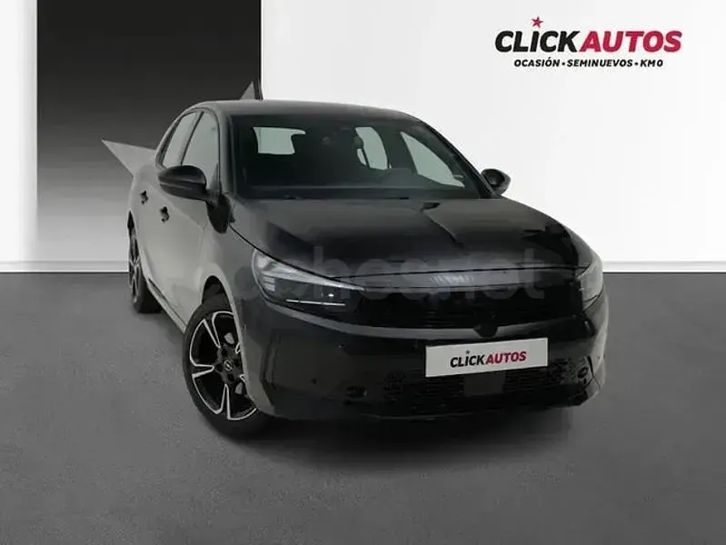 Usado Opel Corsa 110 CV (80 kW) 2025 Negro Utilitario