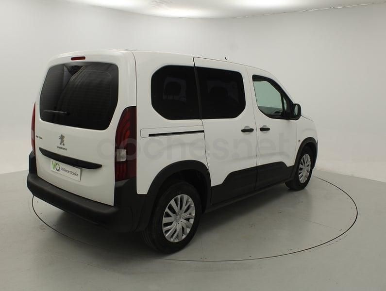 Usado Peugeot Rifter Access 75 CV (55 kW) 2019 Blanco Monovolumen