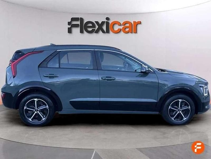 Usado Kia Niro 141 CV (103 kW) 2024 Verde SUV