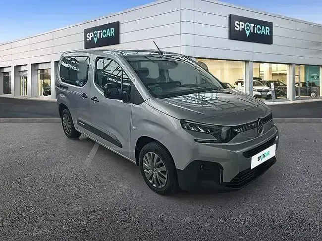 Usado Citroën Berlingo 102 CV (75 kW) 2025 Gris Monovolumen