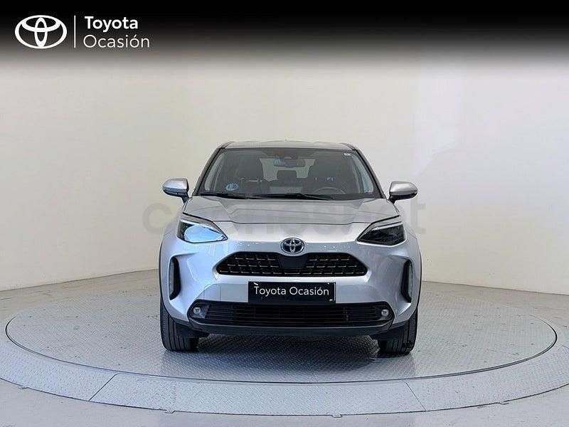 Usado Toyota Yaris Cross Style 116 CV (85 kW) 2021 Gris / plata SUV