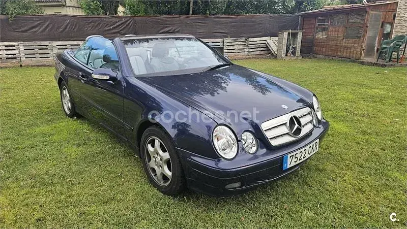 Usado Mercedes CLK230 Avantgarde 193 CV (141 kW) 2000 Azul Descapotable