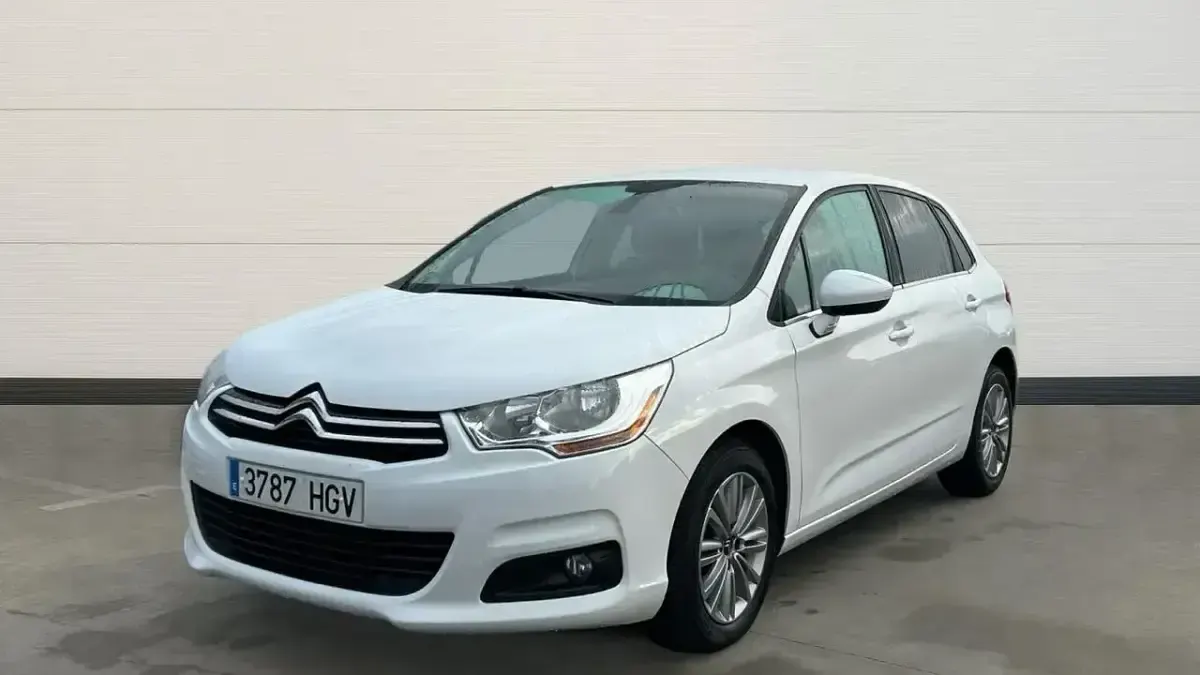 Używany Citroën C4 Seduction 112 KM (82 kW) 2011 Biały Sedan/Limuzyna