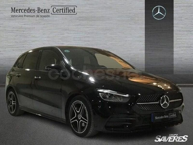 Usado Mercedes B200 150 CV (110 kW) 2024 Negro Utilitario