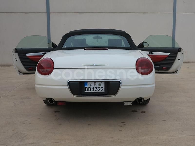 Usado Ford Thunderbird 252 CV (185 kW) 2002 Descapotable