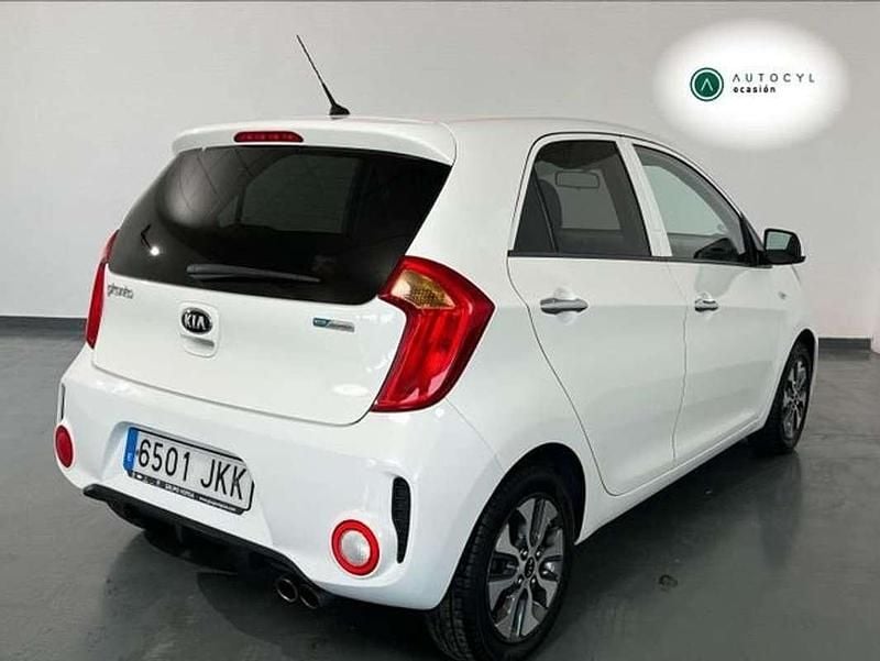 Usado Kia Picanto Urban 67 CV (49 kW) 2015 Blanco Utilitario