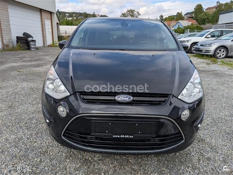 Usado Ford S-MAX Limited 115 CV (84 kW) 2013 Negro Monovolumen
