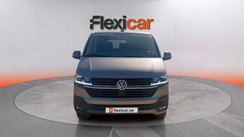 Usado VW Caravelle 150 CV (110 kW) 2020 Gris Monovolumen