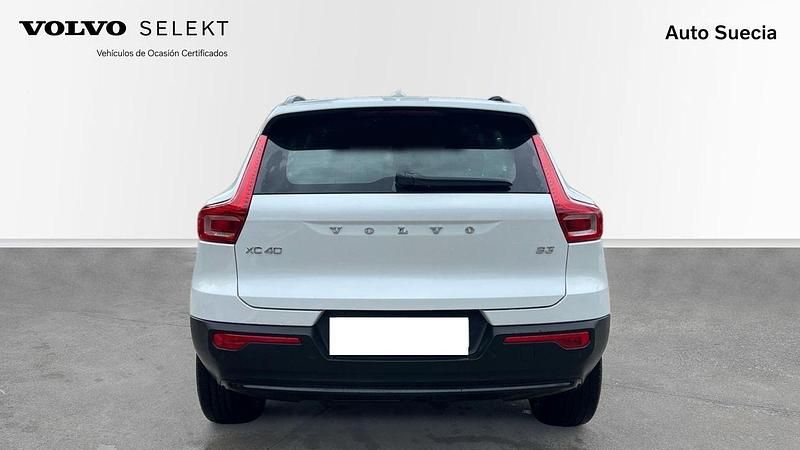 Nuevo Volvo XC40 Plus 163 CV (119 kW) 2025 Blanco SUV