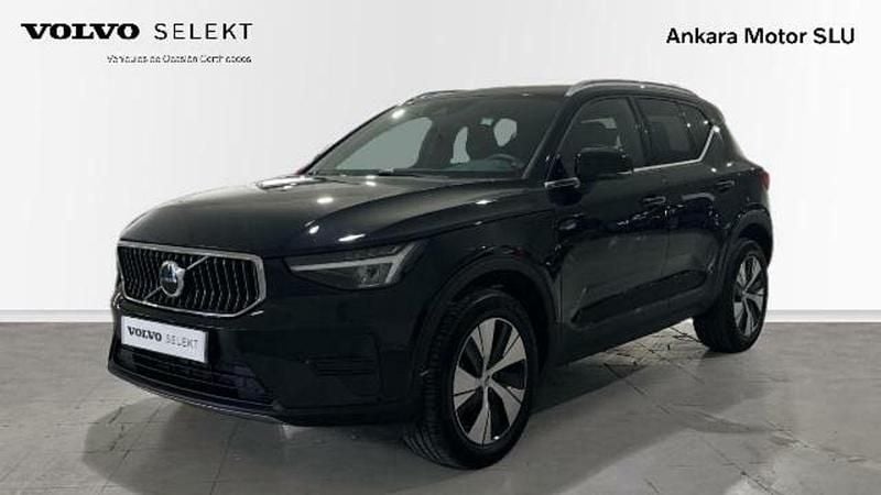 Negro Usado 2023 Volvo XC40 Core SUV | 34.900 € (Precio justo) - Imagen 1/4