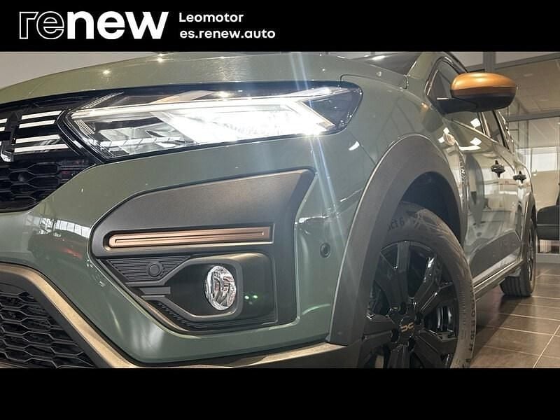 Occasion Dacia Jogger Extreme 140 ch (102 kW) 2024 Vert Monospace