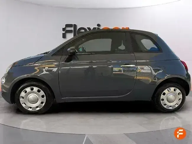Usado Fiat 500 70 CV (51 kW) 2022 Gris Utilitario