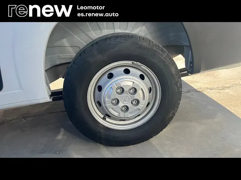 Usado Opel Movano 140 CV (102 kW) 2024 Blanco Van