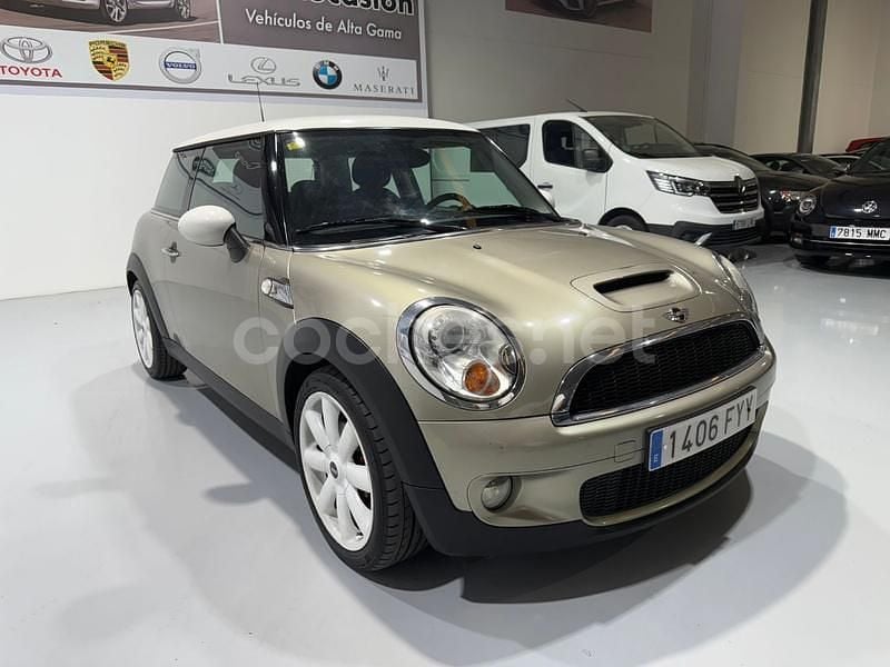 Usado Mini Cooper S 175 CV (128 kW) 2007 Gris / plata Utilitario