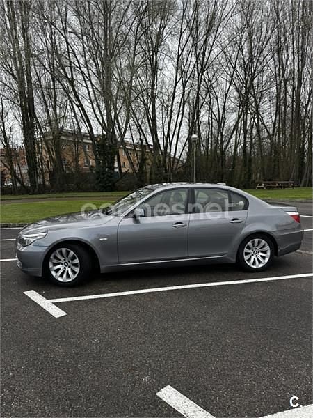 Usado BMW 520 163 CV (119 kW) 2007 Gris / plata Berlina