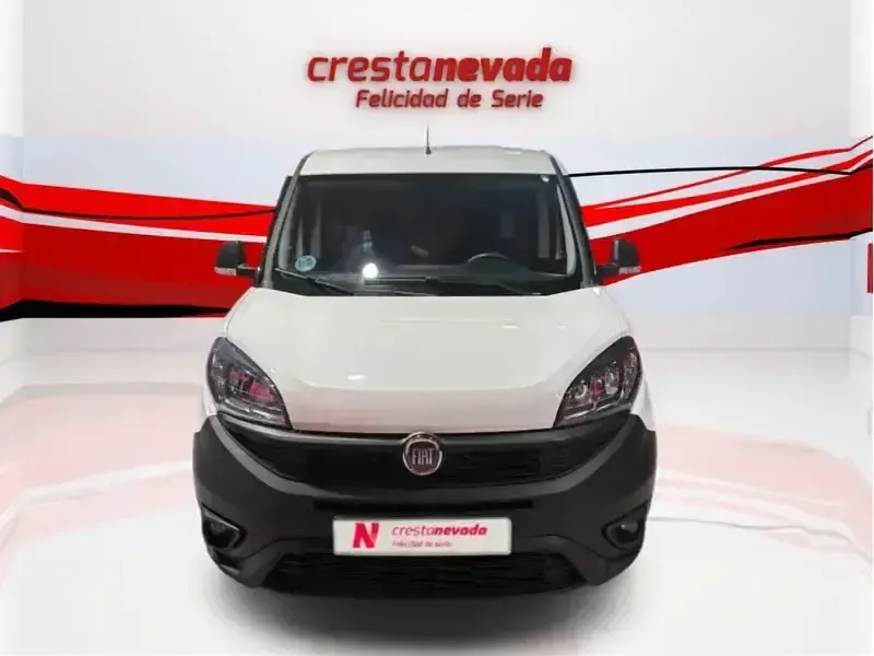 Usado Fiat Doblò 105 CV (77 kW) 2022 Blanco Monovolumen