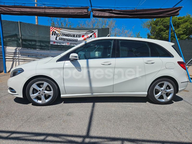 Blanco Usado 2012 Mercedes B180 Monovolumen | 13.995 € (Precio justo) - Imagen 1/4