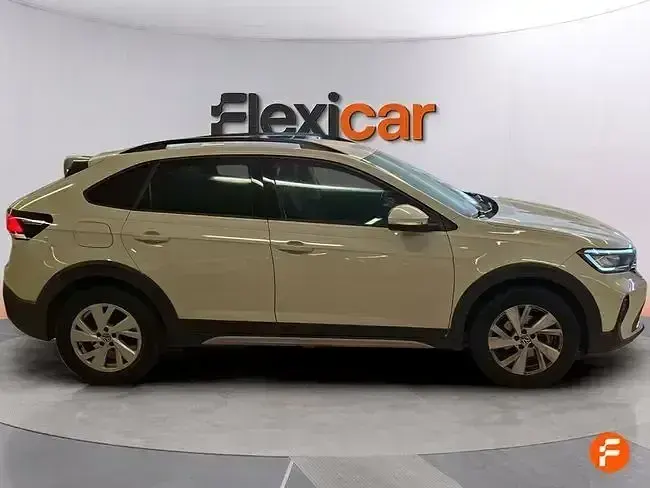 Usado VW Taigo Life 110 CV (80 kW) 2022 Blanco SUV