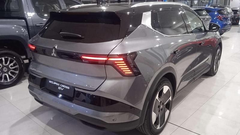 Nuevo Mitsubishi Eclipse 218 CV (160 kW) 2025 Gris SUV