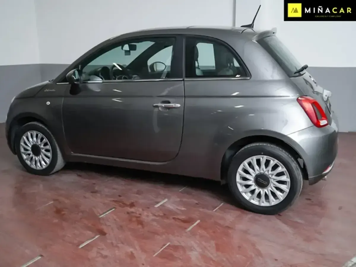 Usado Fiat 500 Dolcevita 70 CV (51 kW) 2022 Gris Utilitario