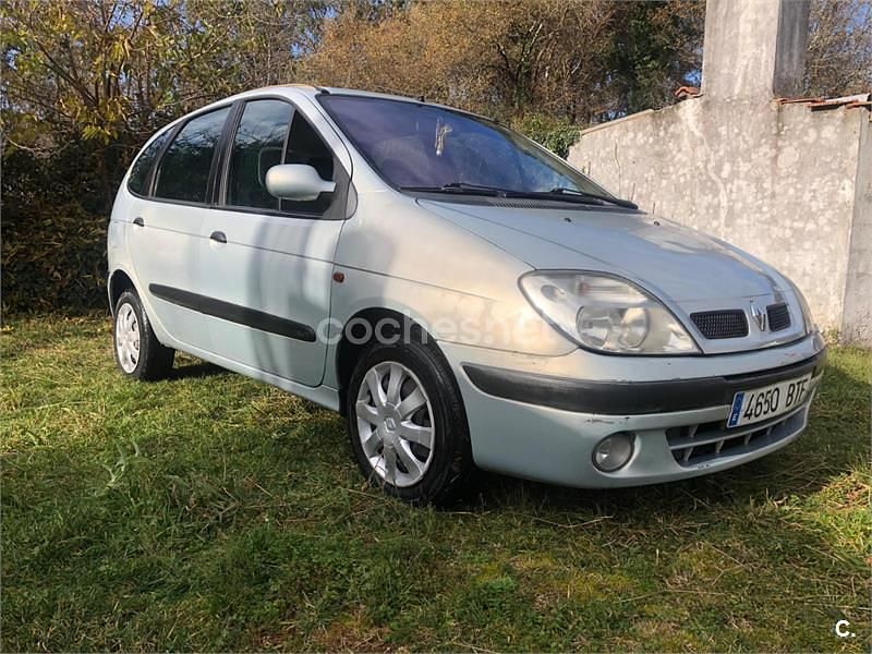 Gris / plata Usado 2003 Renault Scénic Authentique Monovolumen | 2000 € (Precio justo) - Imagen 1/4