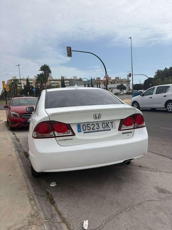 Usado Honda Civic Hybrid 95 CV (69 kW) 2009 Blanco Berlina
