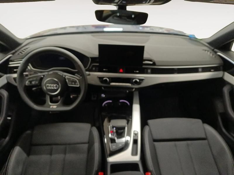 Usado Audi A4 163 CV (119 kW) 2024 Azul Familiar