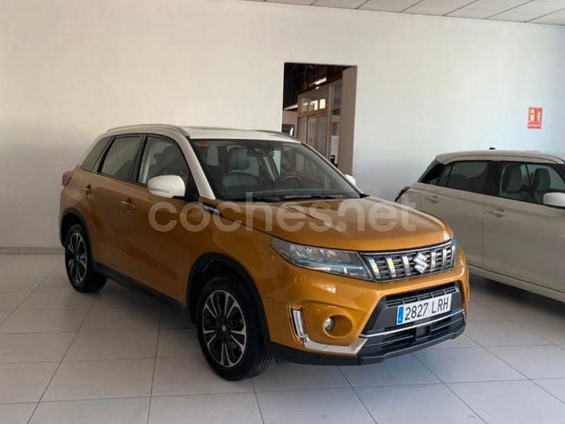 Amarillo Usado 2021 Suzuki Vitara GLX SUV | 20.900 € (Precio justo) - Imagen 1/4