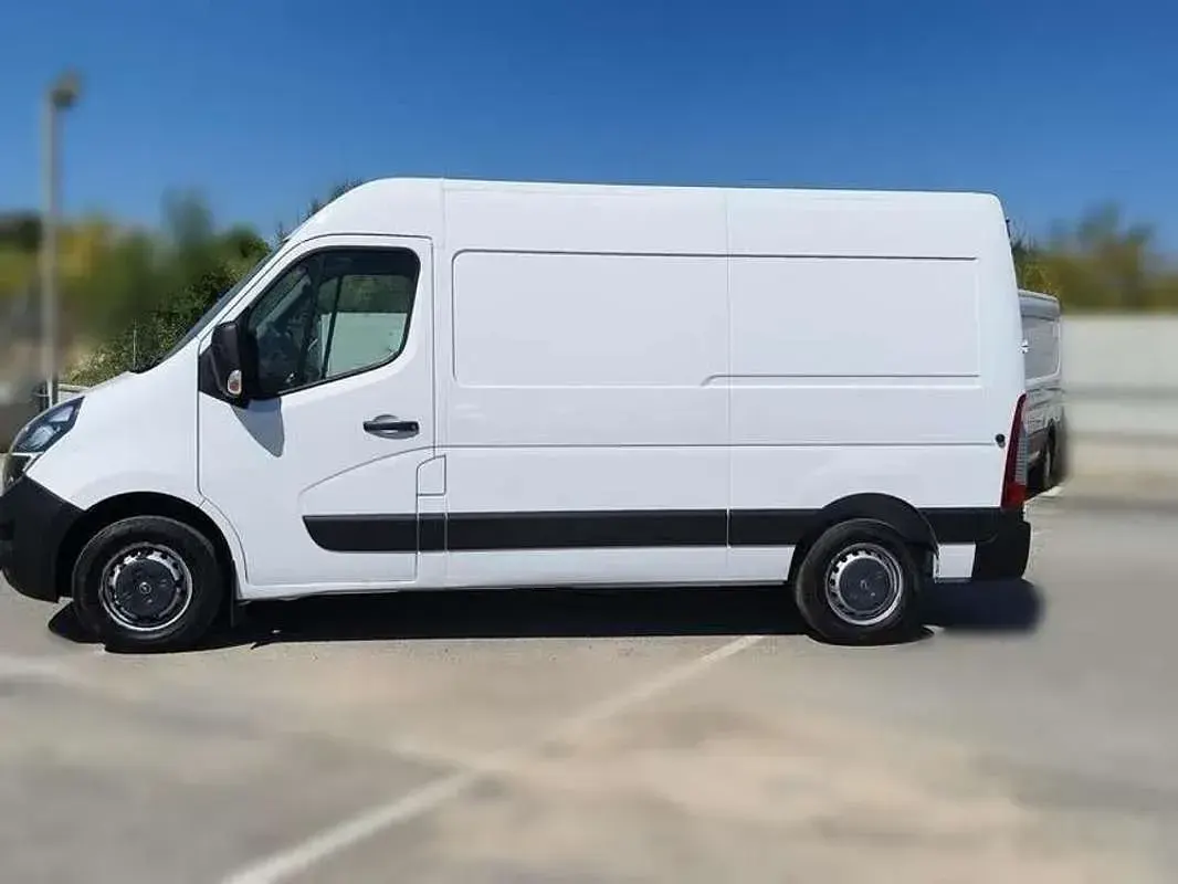 Usado Opel Movano 136 CV (100 kW) 2020 Blanco Van