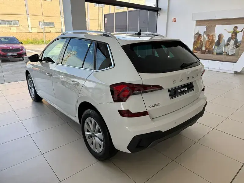 Nuevo Skoda Kamiq Selection 115 CV (84 kW) 2026 Blanco SUV