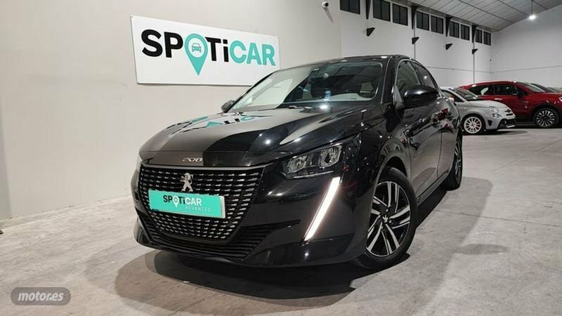 Negro Usado 2021 Peugeot 208 Allure Utilitario | 14.500 € (Caro) - Imagen 1/4