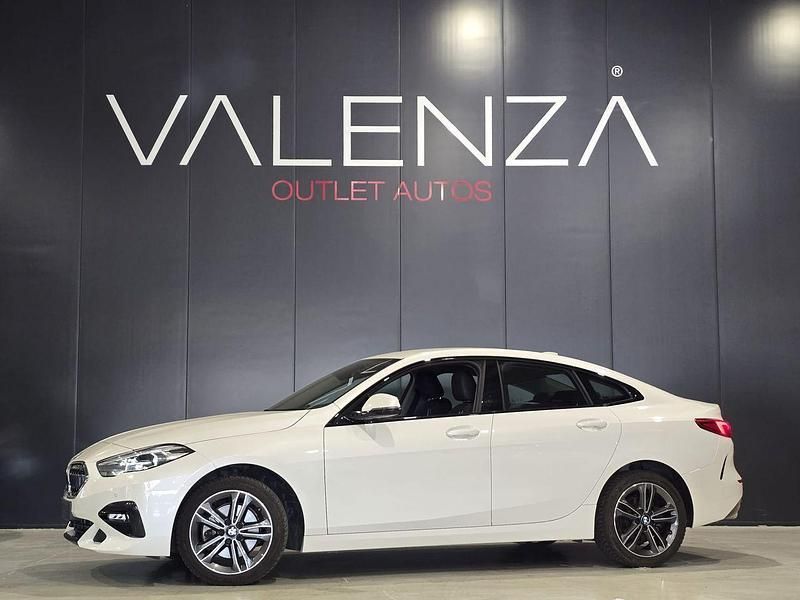 Blanco Usado 2022 BMW 218 Sport Line Coupe | 29.900 € (Caro) - Imagen 1/4