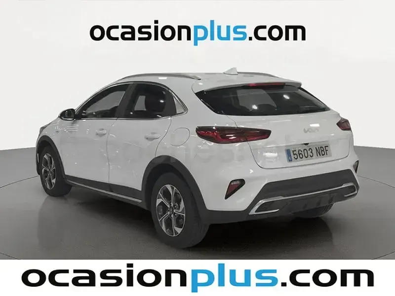 Usado Kia XCeed 100 CV (73 kW) 2025 Blanco SUV
