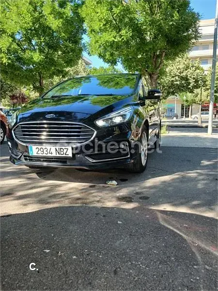 Usado Ford S-MAX Vignale 190 CV (139 kW) 2019 Negro Monovolumen