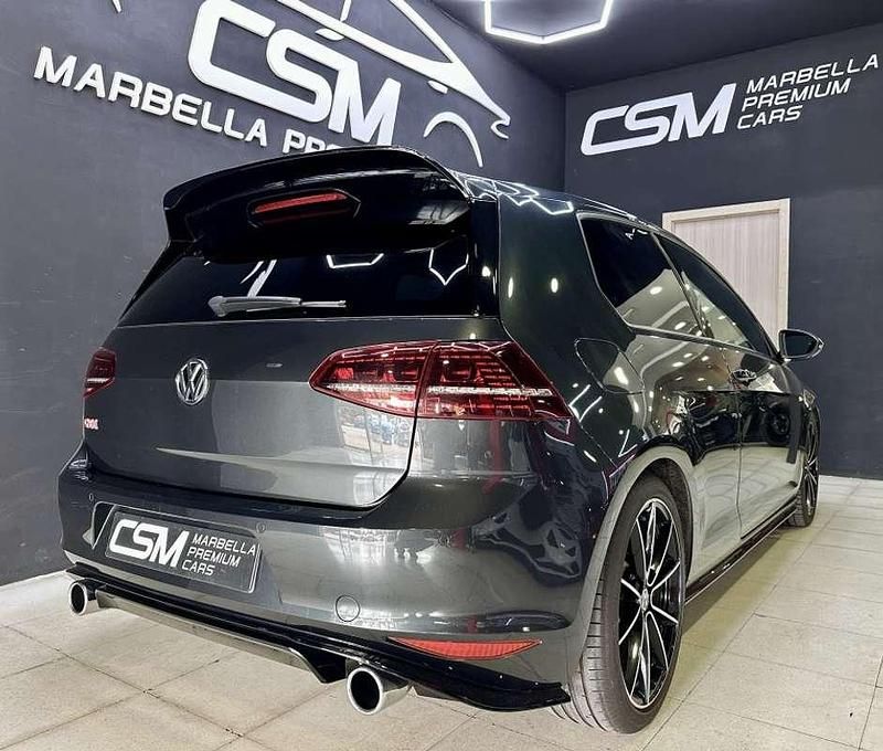 Usado VW Golf VII GTI 265 CV (194 kW) 2016 Gris Utilitario