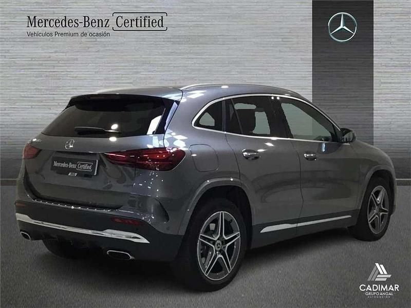 Begagnad Mercedes GLA250 218 HK (160 kW) 2024 SUV