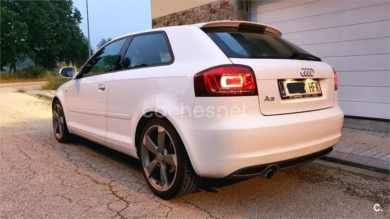 Blanco Usado 2011 Audi A3 Ambition Berlina | 9000 € (Precio justo) - Imagen 1/3