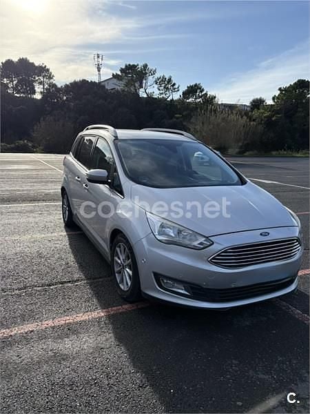 Gris / plata Usado 2017 Ford Grand C-Max Titanium Monovolumen | 8450 € (Super precio) - Imagen 1/4