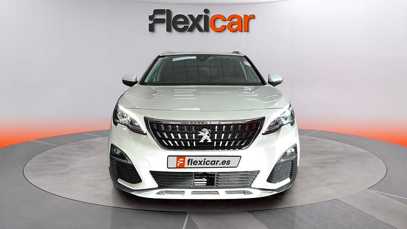 Usado Peugeot 3008 Allure 131 CV (96 kW) 2020 Blanco SUV