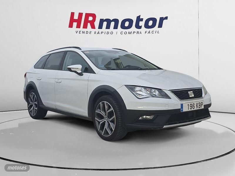 Blanco Usado 2017 Seat Leon X-Perience 4Drive Familiar | 15.490 € - Imagen 1/4