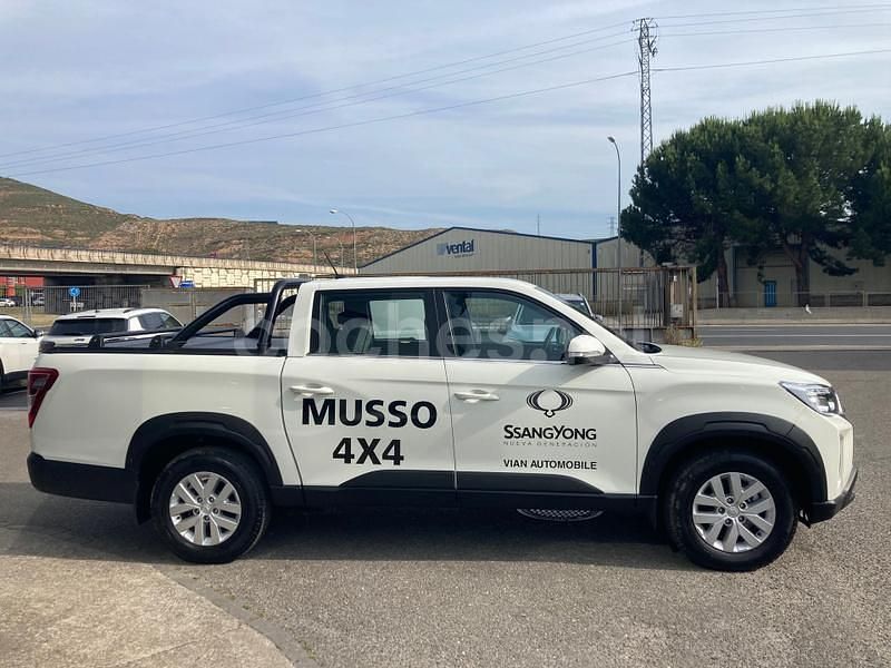 Usado Ssangyong (KGM) Musso 202 CV (148 kW) 2024 Blanco Recogida